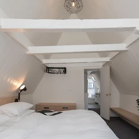 Bed And Breakfast Bed & Breakfast Amsterdam